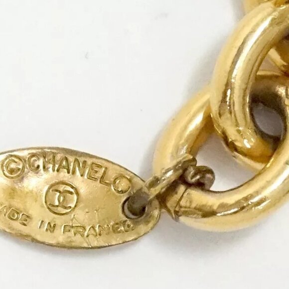 CHANEL 31 Rue Cambon Coin Bracelet 8.6" Gold Tone Auth w/Box r10639 - Picture 5 of 6